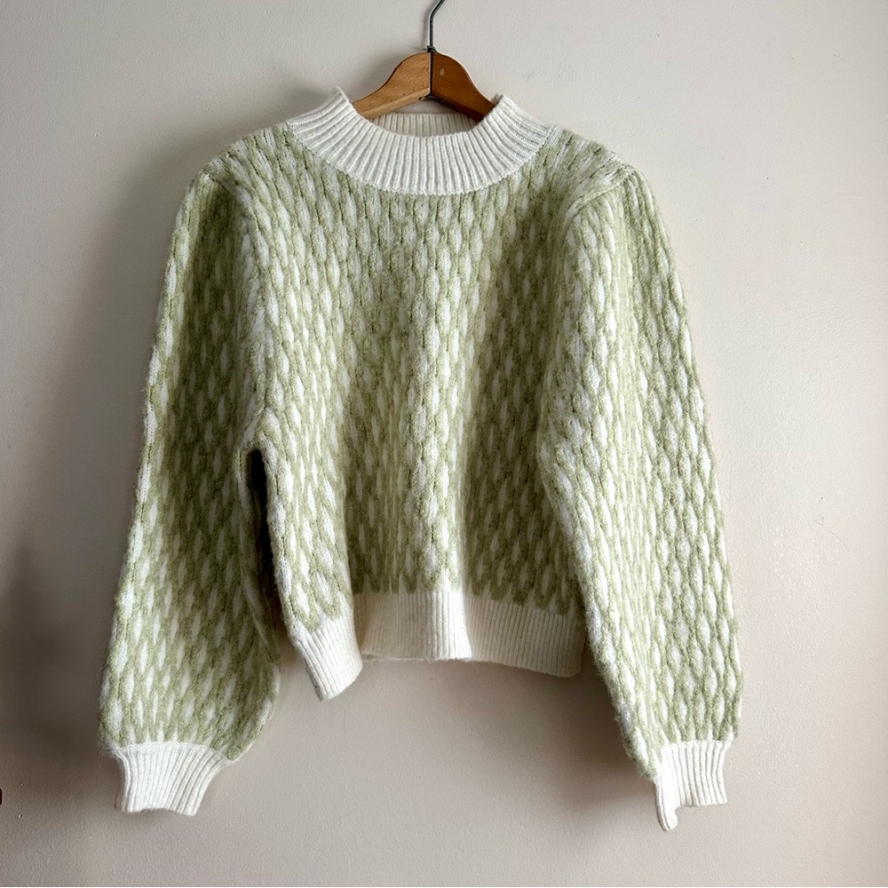ASOS NWOT Balloon Sleeve Diamond Knit Stitch Sweater